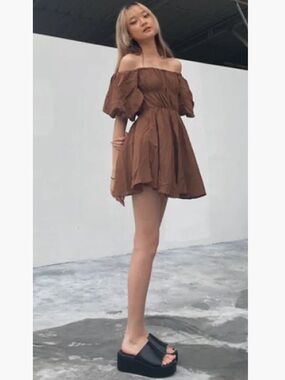 PRINCESS POLLY Halton Brown Short Sleeve Balloon Mini Dress Women’s SZ 12
